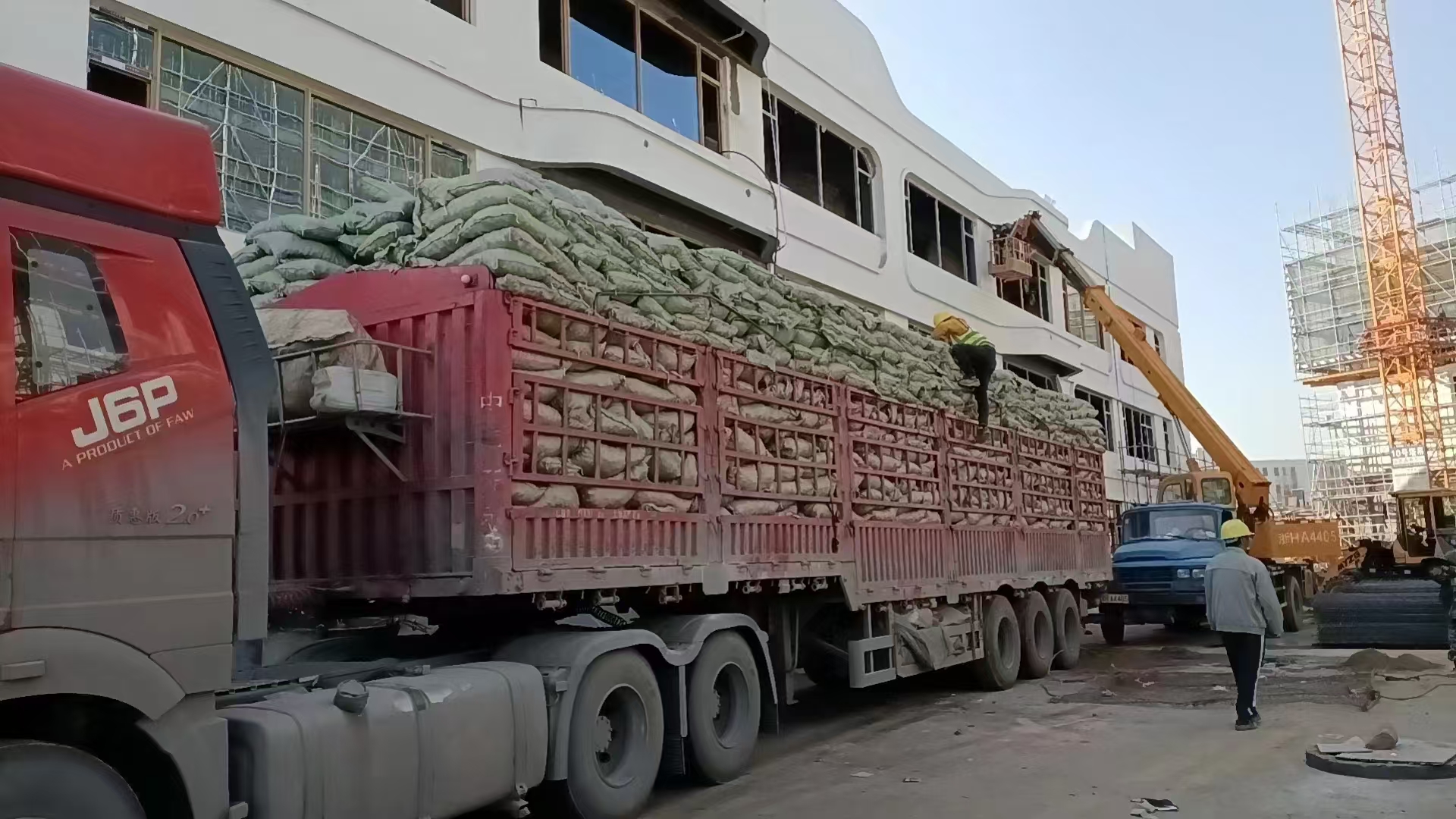 微信图片_20250410094728.jpg